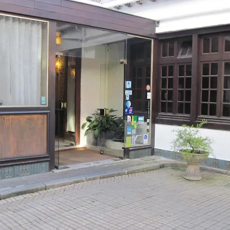 Hotell Des 3 Marchands 3*
