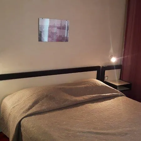 Des 3 Marchands Hotell