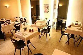 Hotell Des 3 Marchands Nantes